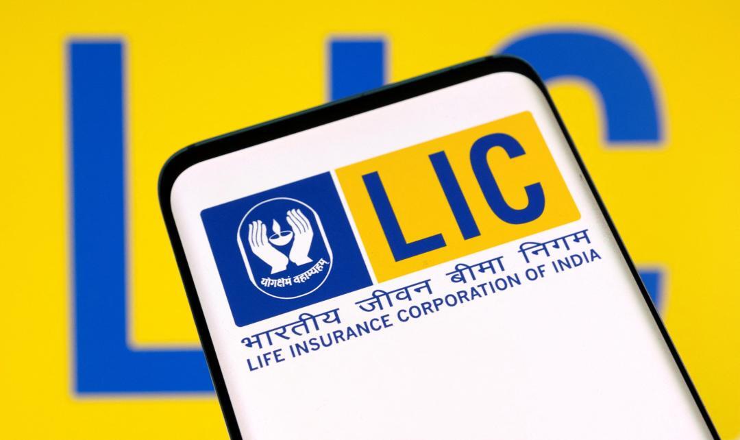 You are currently viewing Shocking Salary Gap: LIC Agents in This State Make 97% More!