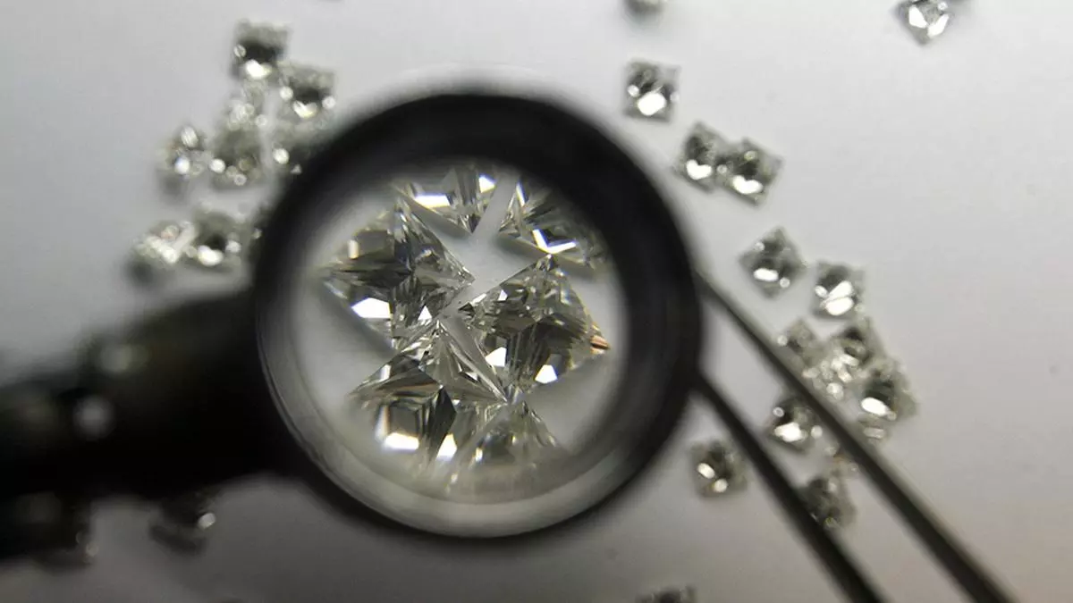 You are currently viewing CBIC Mandates Declaration of Lab-Grown Diamond Production Methods for Imports and Exports