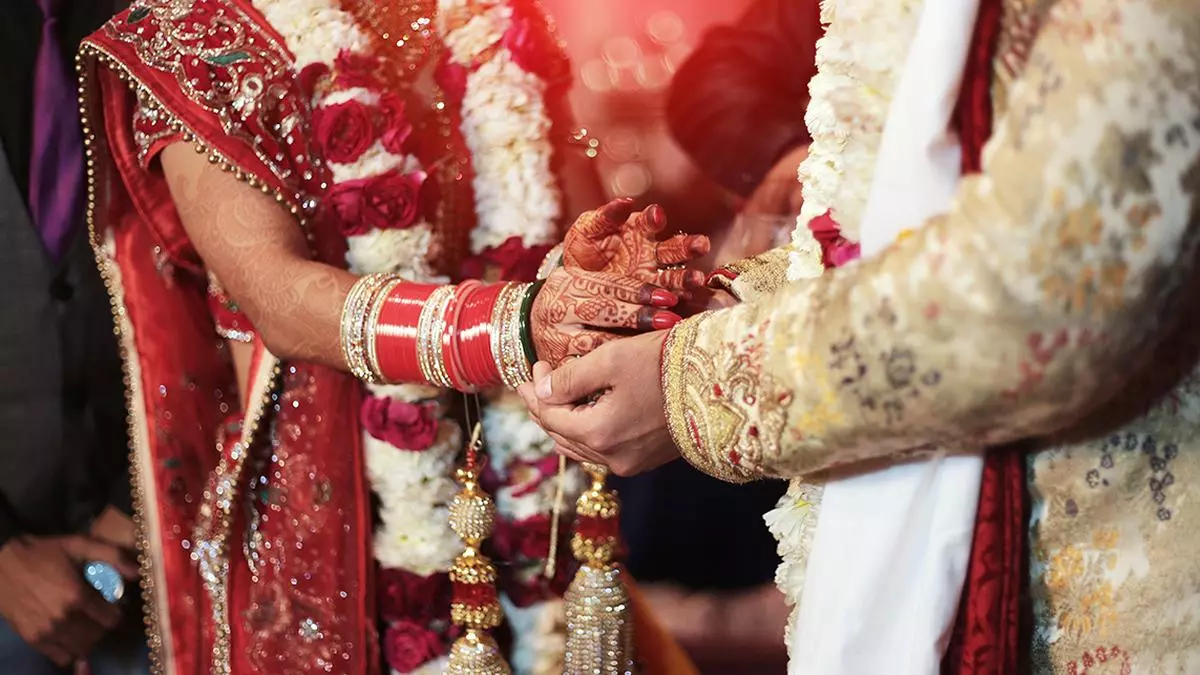 Read more about the article Traders Gear Up for Wedding Season Surge: A ₹6 Lakh Crore Business Expected